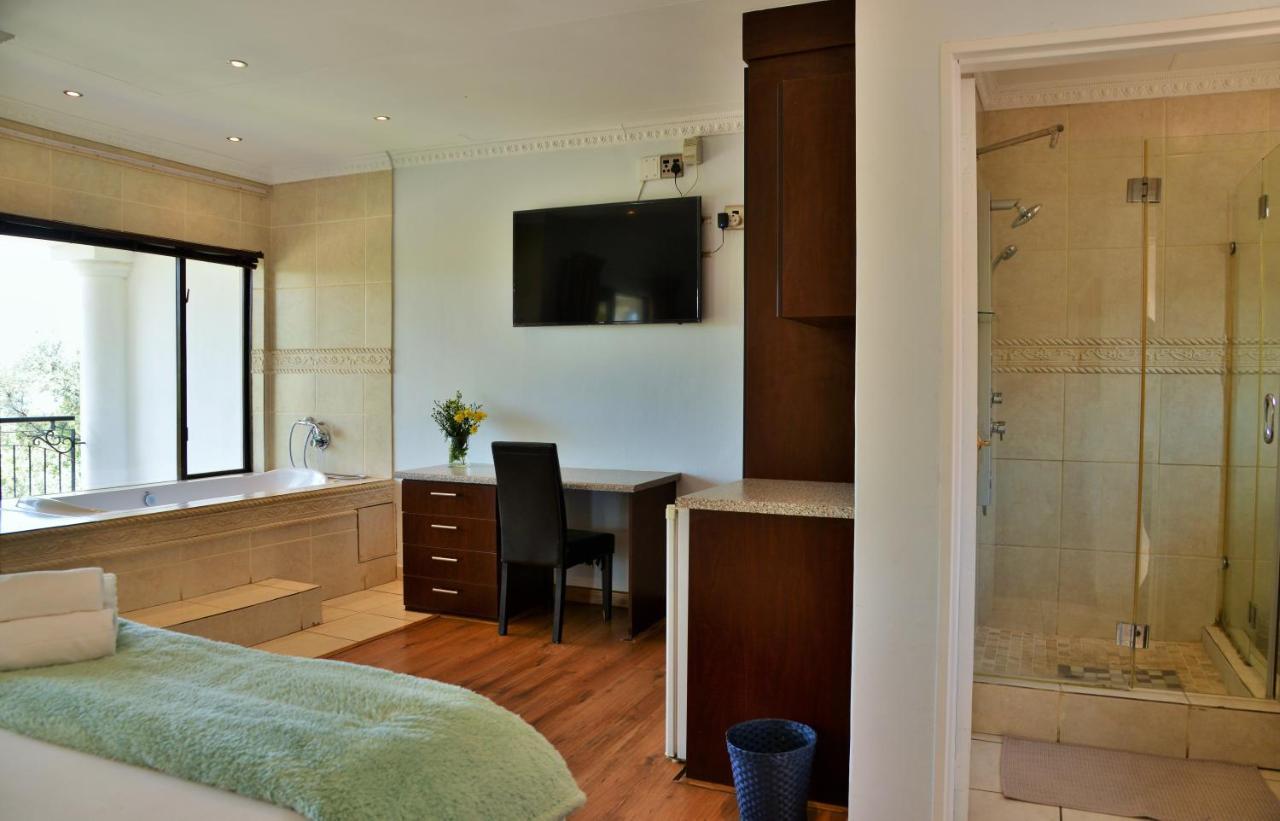 Indlovukazi Guesthouse Хартбиспурт Экстерьер фото